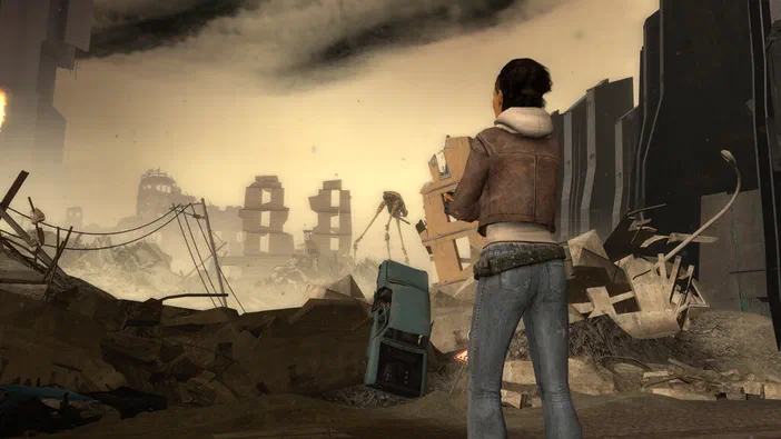 Dans Half-Life 2, une femme regarde un paysage post-apocalyptique avec des ruines et des créatures.