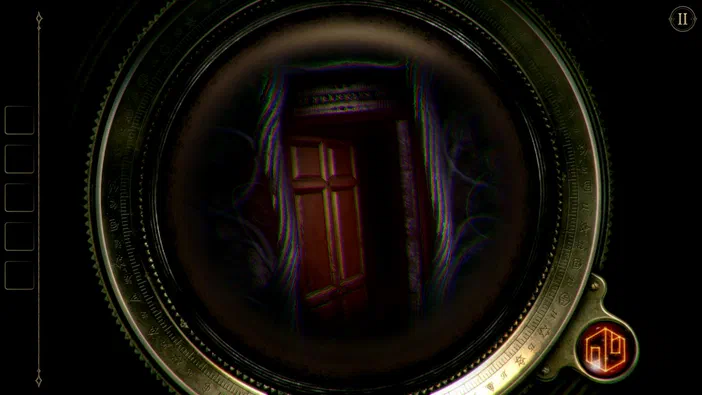 Vue à travers un mécanisme circulaire orné d'une porte en bois dans le jeu The Room Two