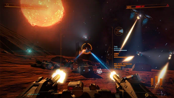 Capture de jeu vidéo Elite Dangerous montrant une vue à la première personne d'un vaisseau tirant sur des ennemis dans l'espace avec un soleil en arrière-plan.