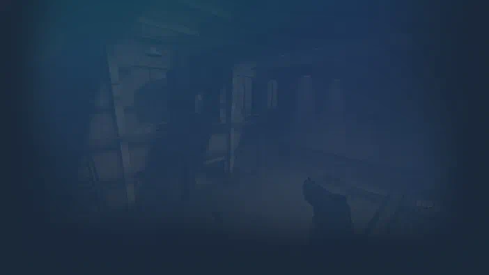 Vue sombre et bleutée d'un intérieur de bâtiment abandonné dans Counter-Strike: Source