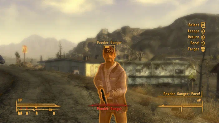 Capture d'écran du jeu Fallout: New Vegas montrant un personnage nommé Powder Ganger dans une zone désertique avec des bâtiments en arrière-plan.