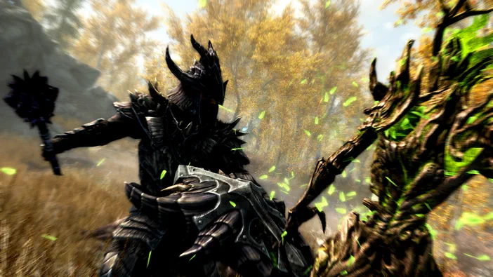 Dans The Elder Scrolls V : Skyrim Special Edition, un guerrier en armure noire brandit une hache devant des arbres aux feuilles dorées.