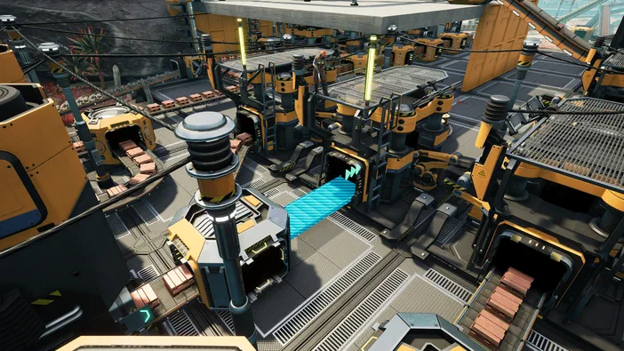 Capture d'écran du jeu vidéo Satisfactory montrant une usine automatisée avec des convoyeurs et des machines jaunes produisant des objets.