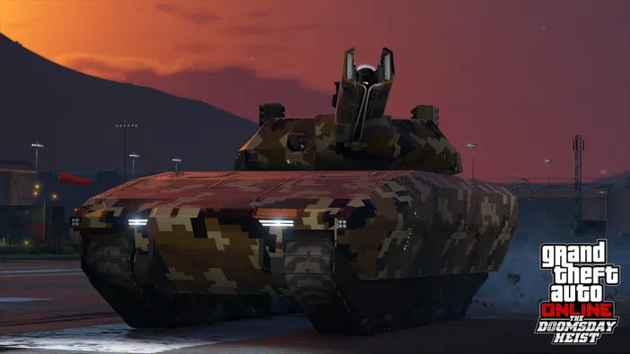 Un char de camouflage dans Grand Theft Auto V Legacy, avec le logo du jeu en bas à droite.