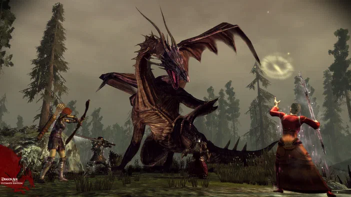 Capture de jeu vidéo Dragon Age : Origins - Ultimate Edition montrant un groupe d'avatars affrontant un grand dragon dans une forêt brumeuse.